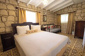 Kupina Otel