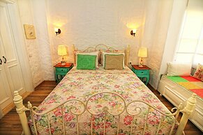 Kupina Otel