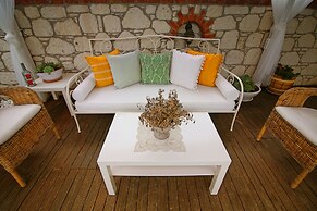 Kupina Otel