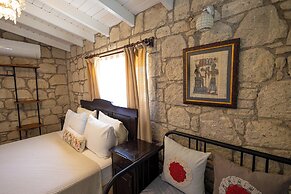 Kupina Otel