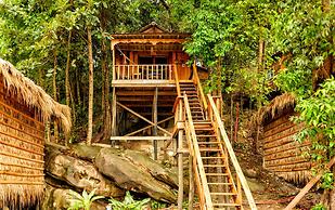 White Beach Bungalows