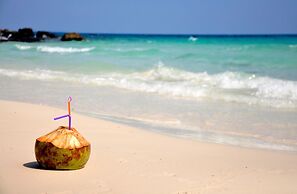 White Beach Bungalows