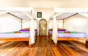 White Beach Bungalows