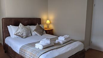 McKays Hotel Bar & Restaurant