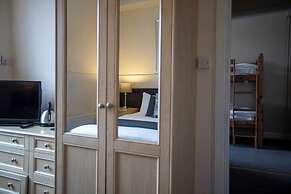 McKays Hotel Bar & Restaurant