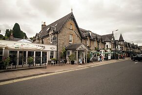 McKays Hotel Bar & Restaurant