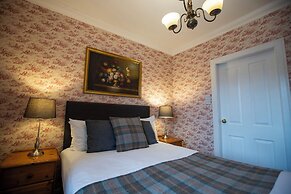 McKays Hotel Bar & Restaurant