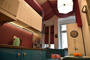 La Gioia Magic Orient Apartments