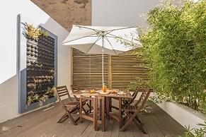 Baixa Apartments by linc