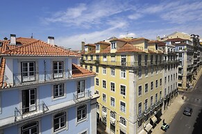 Baixa Apartments by linc