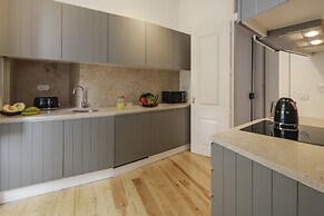 Baixa Apartments by linc