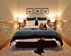 Baixa Apartments by linc