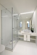 Baixa Apartments by linc