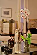 Baixa Apartments by linc