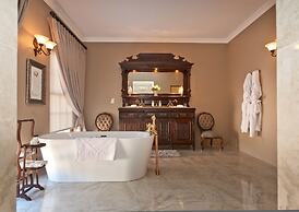 La Plume Boutique Guest House