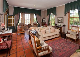La Plume Boutique Guest House