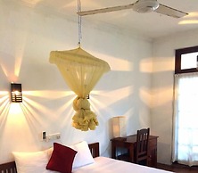 Turtles Rest and Curry Bowl