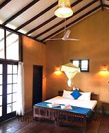 Turtles Rest and Curry Bowl