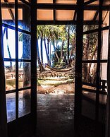 Turtles Rest and Curry Bowl