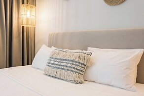 Esplanade Apartments