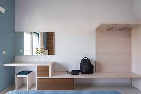 Esplanade Apartments