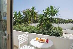 Esplanade Apartments