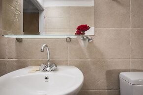 Esplanade Apartments