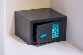 Esplanade Apartments