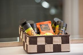 Esplanade Apartments