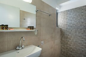 Esplanade Apartments