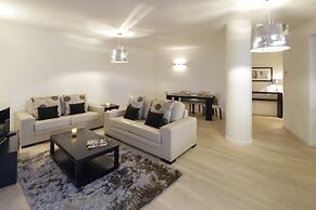 Santa Catarina Superior Apartments by linc
