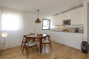 Santa Catarina Superior Apartments by linc
