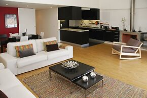 Castelo Apartments by linc