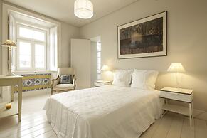 Castelo Apartments by linc