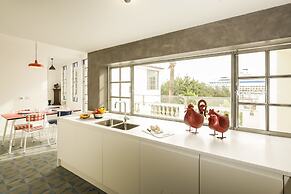 Castelo Apartments by linc