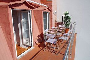 Bairro Alto Apartments by linc
