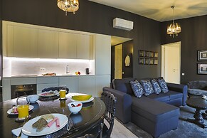Bairro Alto Apartments by linc