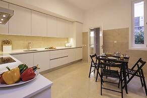Bairro Alto Apartments by linc