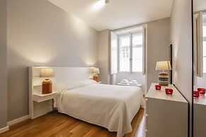 Bairro Alto Apartments by linc
