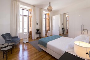 Bairro Alto Apartments by linc