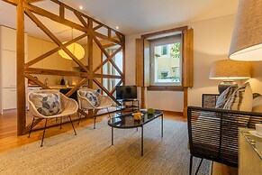 Bairro Alto Apartments by linc