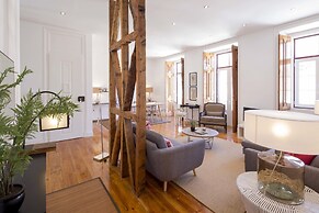 Bairro Alto Apartments by linc