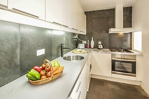Bairro Alto Apartments by linc