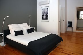Bairro Alto Apartments by linc