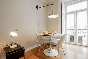 Bairro Alto Apartments by linc