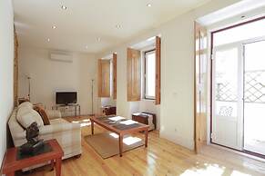 Bairro Alto Apartments by linc