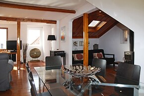 Bairro Alto Apartments by linc