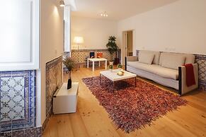 Bairro Alto Apartments by linc