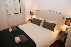Bairro Alto Apartments by linc