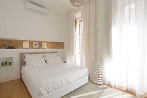 Bairro Alto Apartments by linc